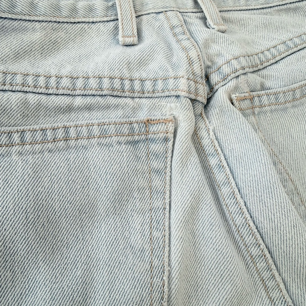 Vintage Guess Light Wash Jeans with Star Embroidery - Picture 7 of 9